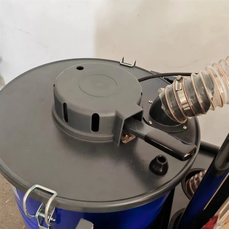 New High Quality 42L 1200W Dry Wet Dual Purpose Household Industrial Tank Vacuum Cleaner Electric Bagless Handheld For Sale best